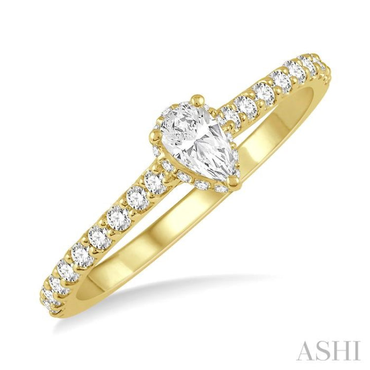 1/5 Ctw Pear Shape Round Cut Diamond Semi-Mount Engagement Ring in 14K Yellow Gold