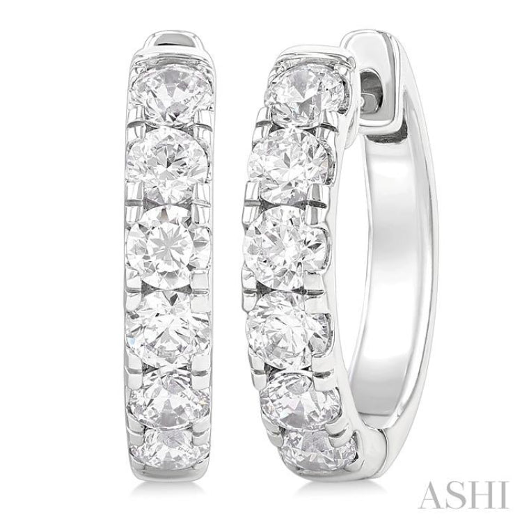 1 Ctw Round Cut Diamond Hoop Earrings in 14K White Gold