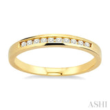 1/10 Ctw Round Cut Diamond Band in 14K Yellow Gold