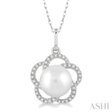 Flower Shape Pearl & Diamond Pendant